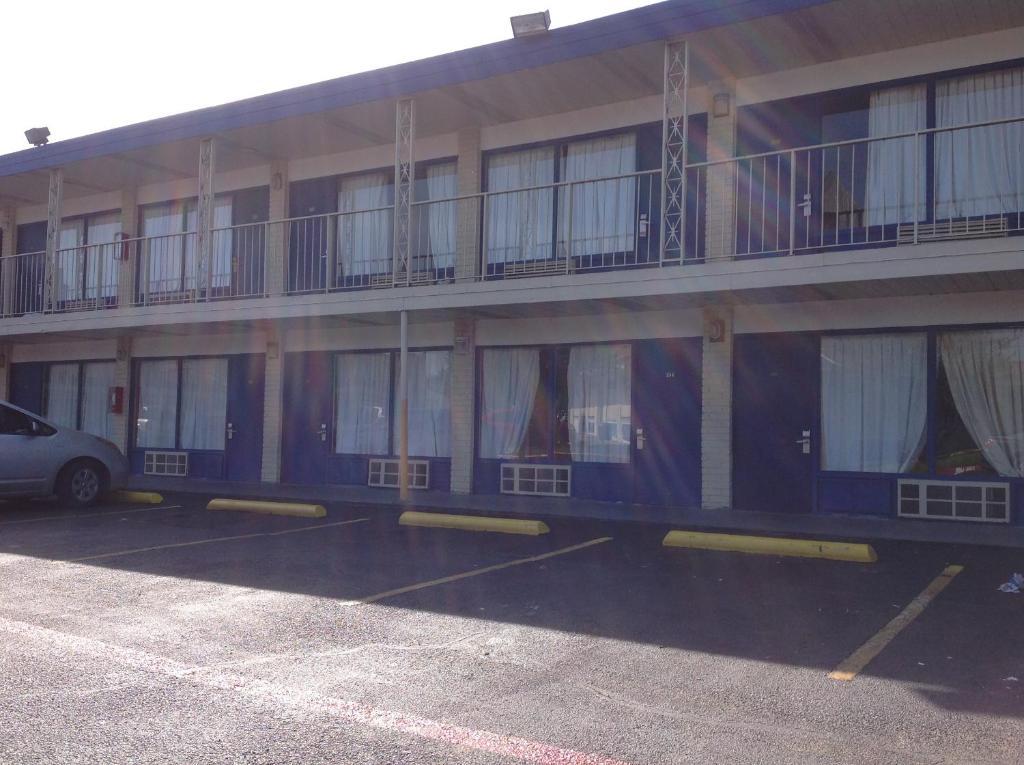 Delta Inn Уэйко Номер фото